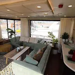 Butinah Charters Yacht Rental